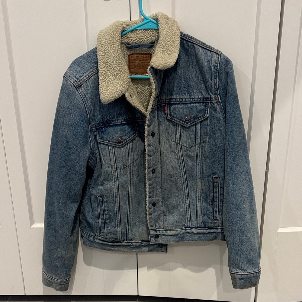 Levi's Denim Jacket with Sherpa Lining